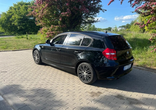 BMW Seria 1 cena 18900 przebieg: 256906, rok produkcji 2010 z Białystok małe 137